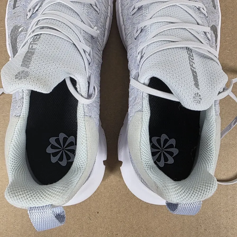 Nike Free Rn 5.0 Pure Platinum Womens Gray Silver White Size 10 Running Shoes